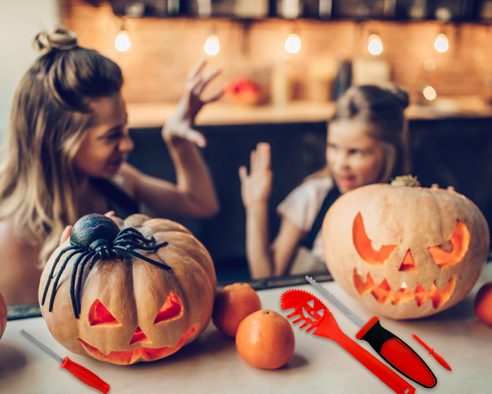 Halloween Haunters Pumpkin Carving Kit 