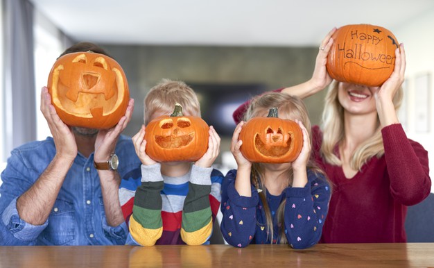 Ideas for cool pumpkin carvings that you can't miss!